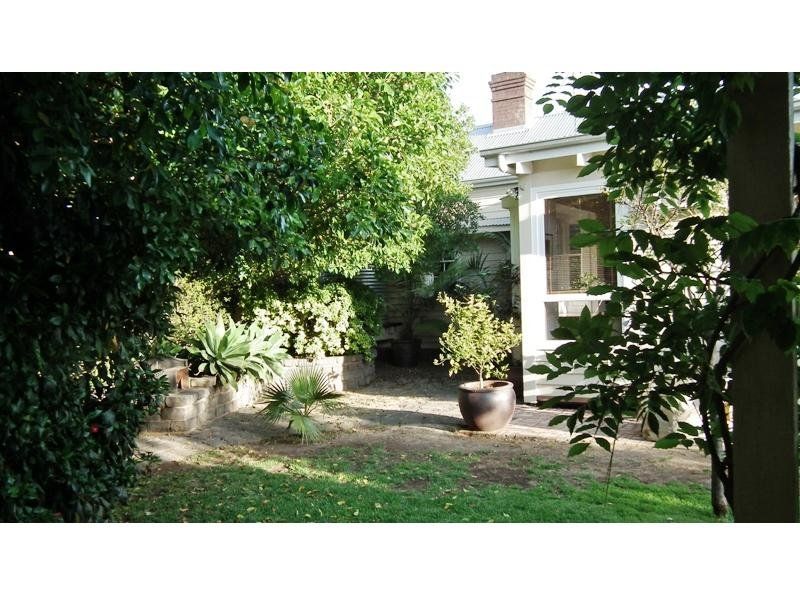 42 Newcastle Street ROSEWATER 5013