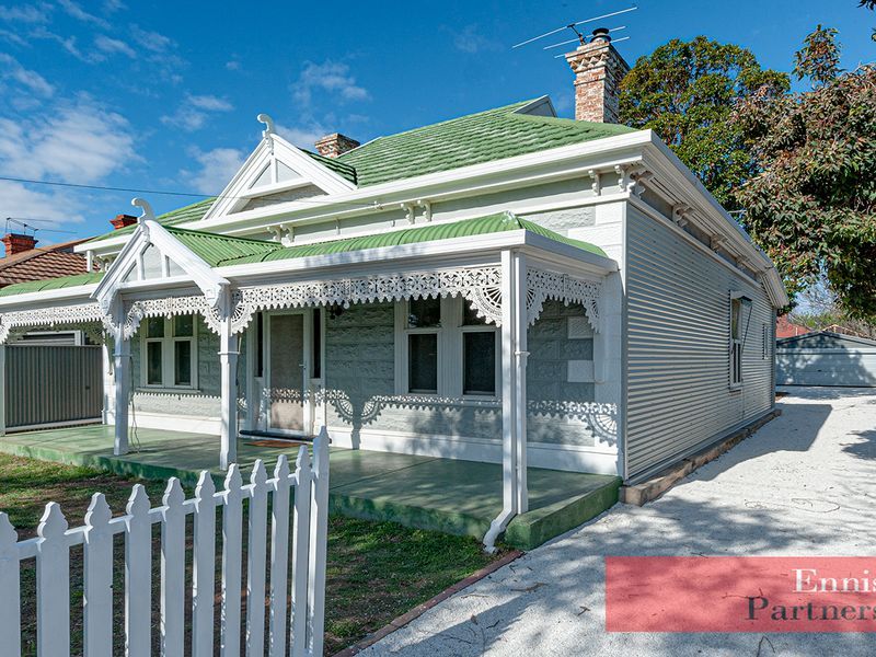 74 Stroud St North CHELTENHAM 5014