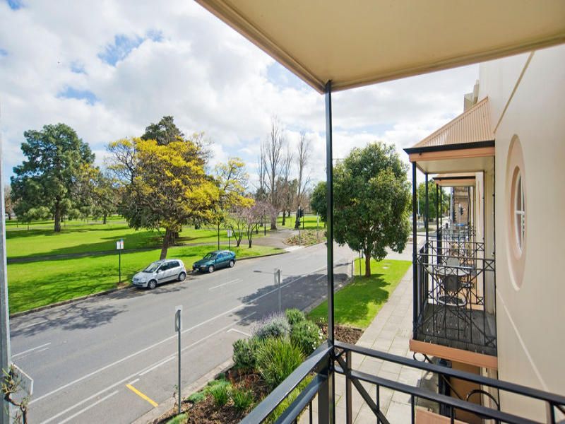52 Wellington Square NORTH ADELAIDE 5006
