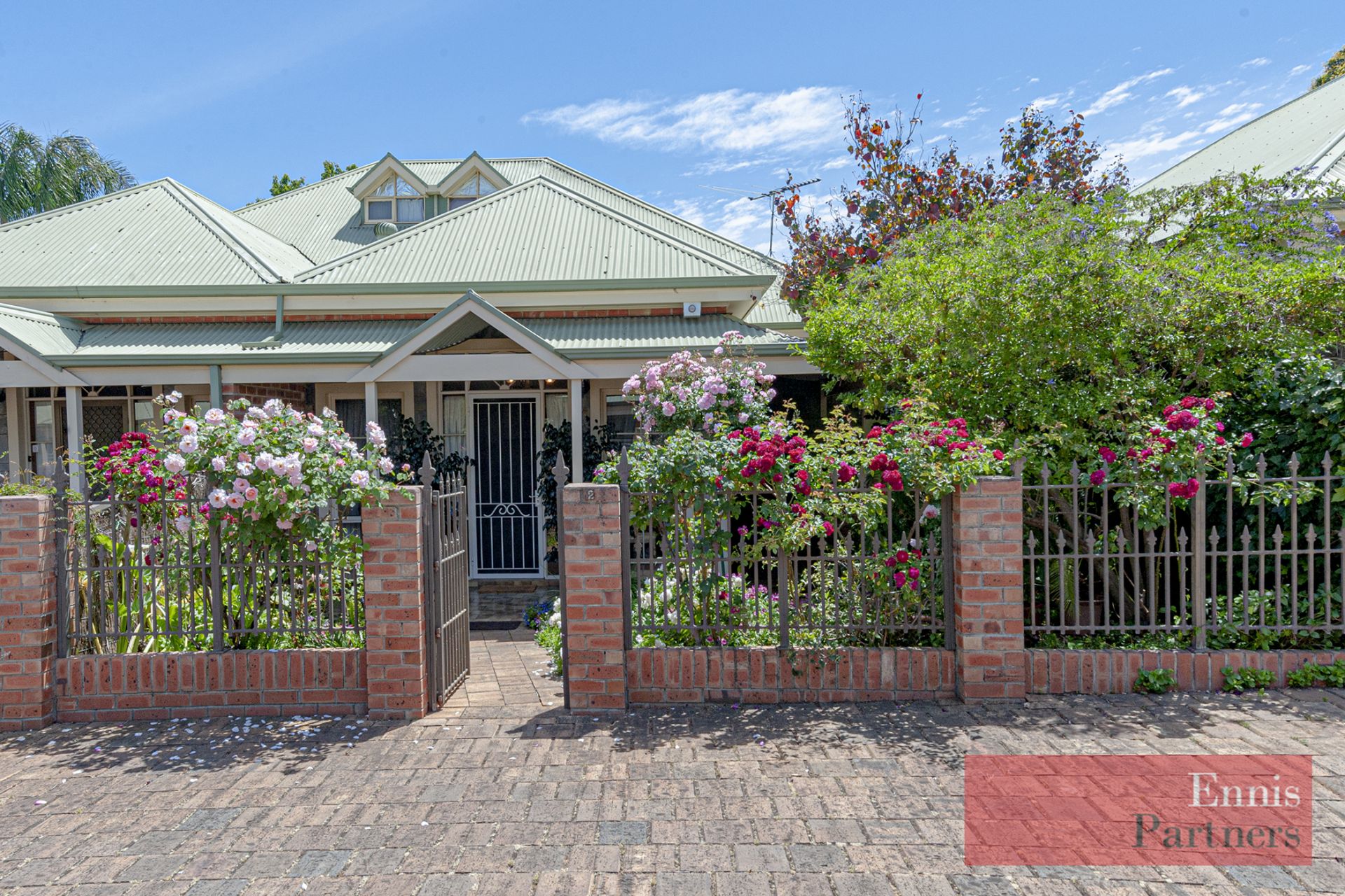 Unit 2, 130 Molesworth Street North Adelaide 5006