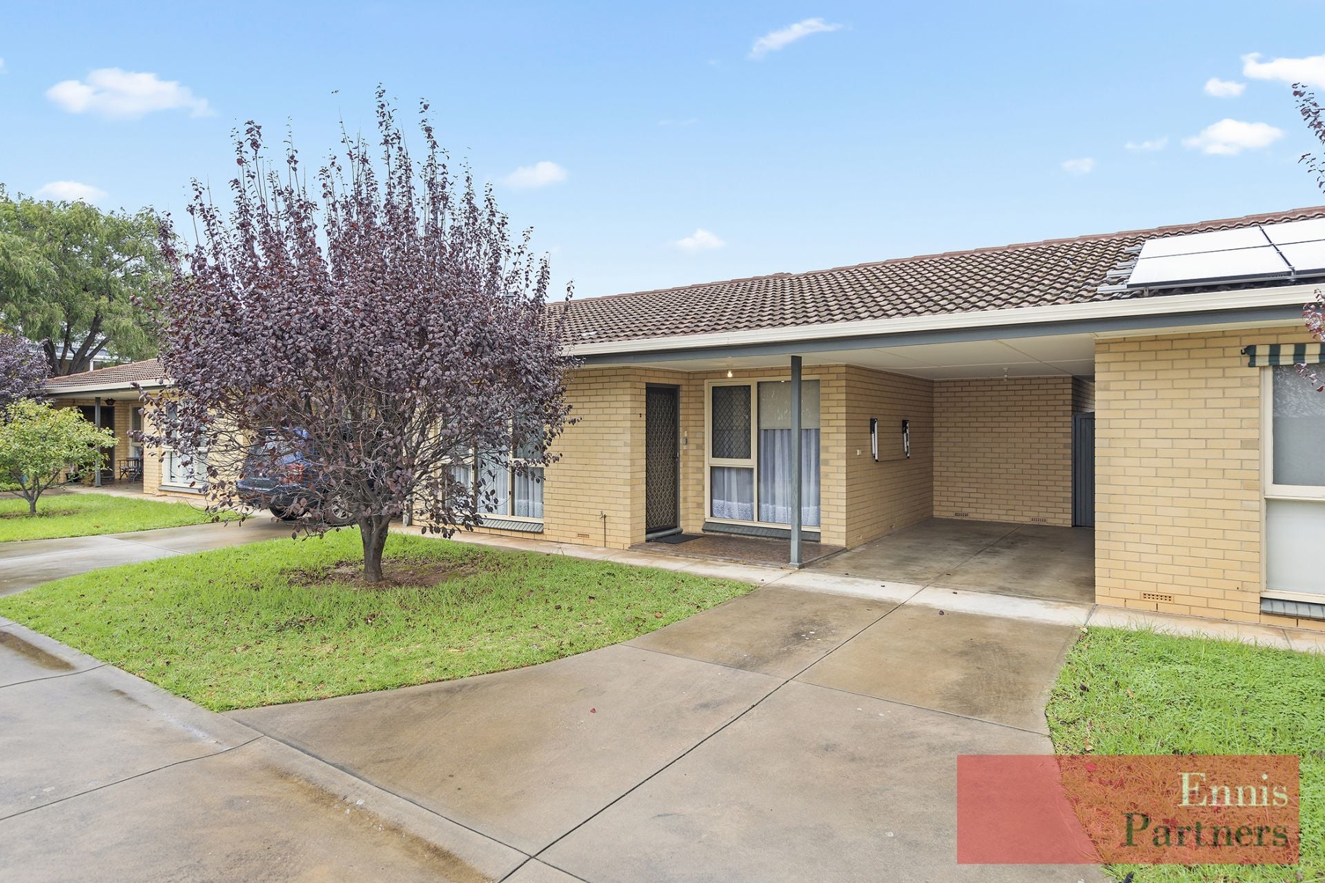 Unit 2, 75 Fifth Avenue Joslin 5070